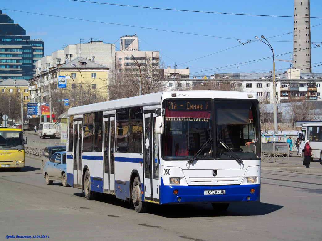 Ekaterinburg, NefAZ-5299-20-32 (5299CS*V) č. 1050
