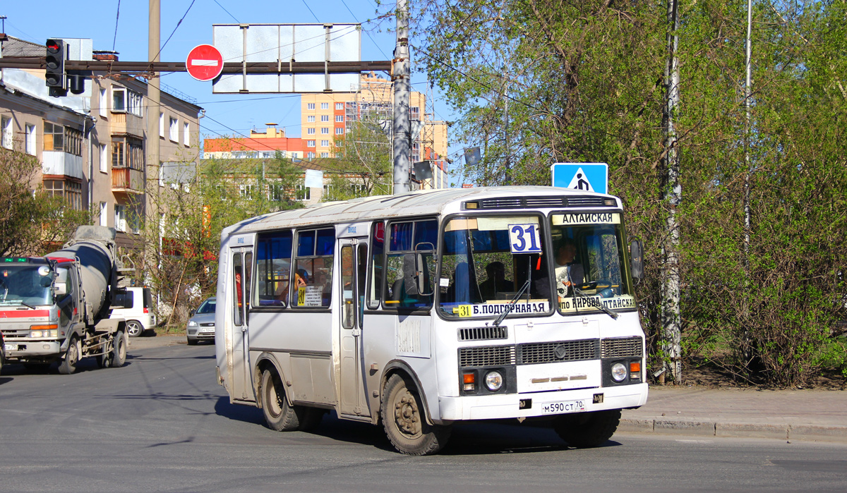 Tomsk, PAZ-3205* nr. М 590 СТ 70