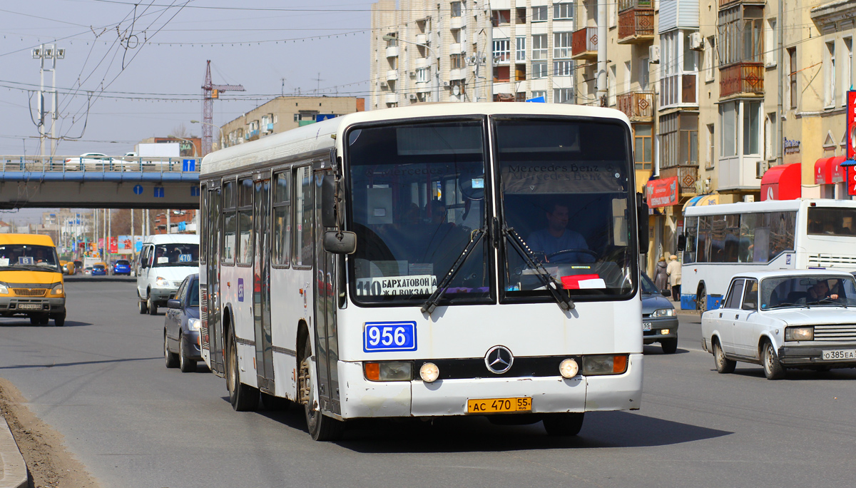 Omsk, Mercedes-Benz O345 č. 956