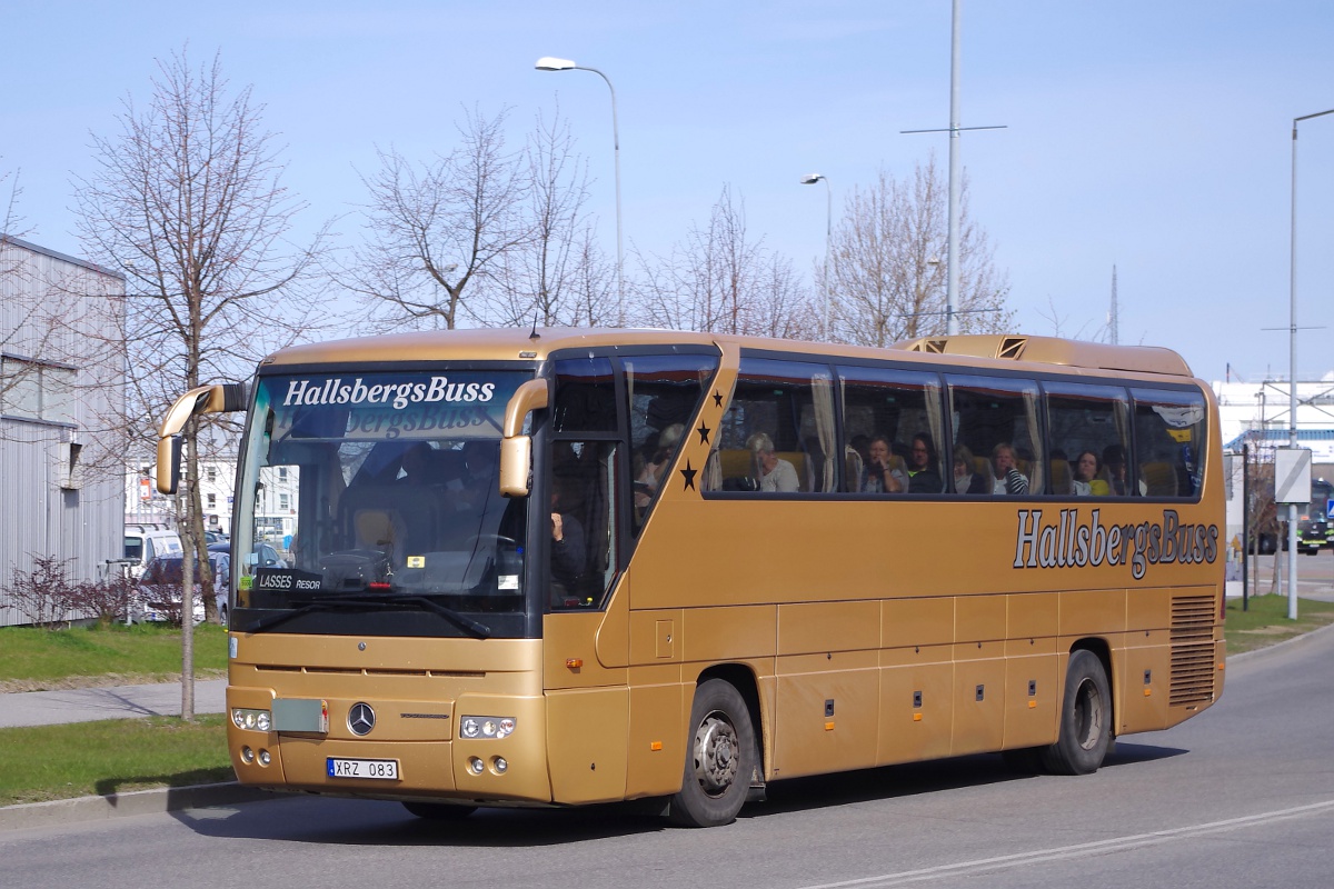 Örebro, Mercedes-Benz O350 Tourismo I No. XRZ 083