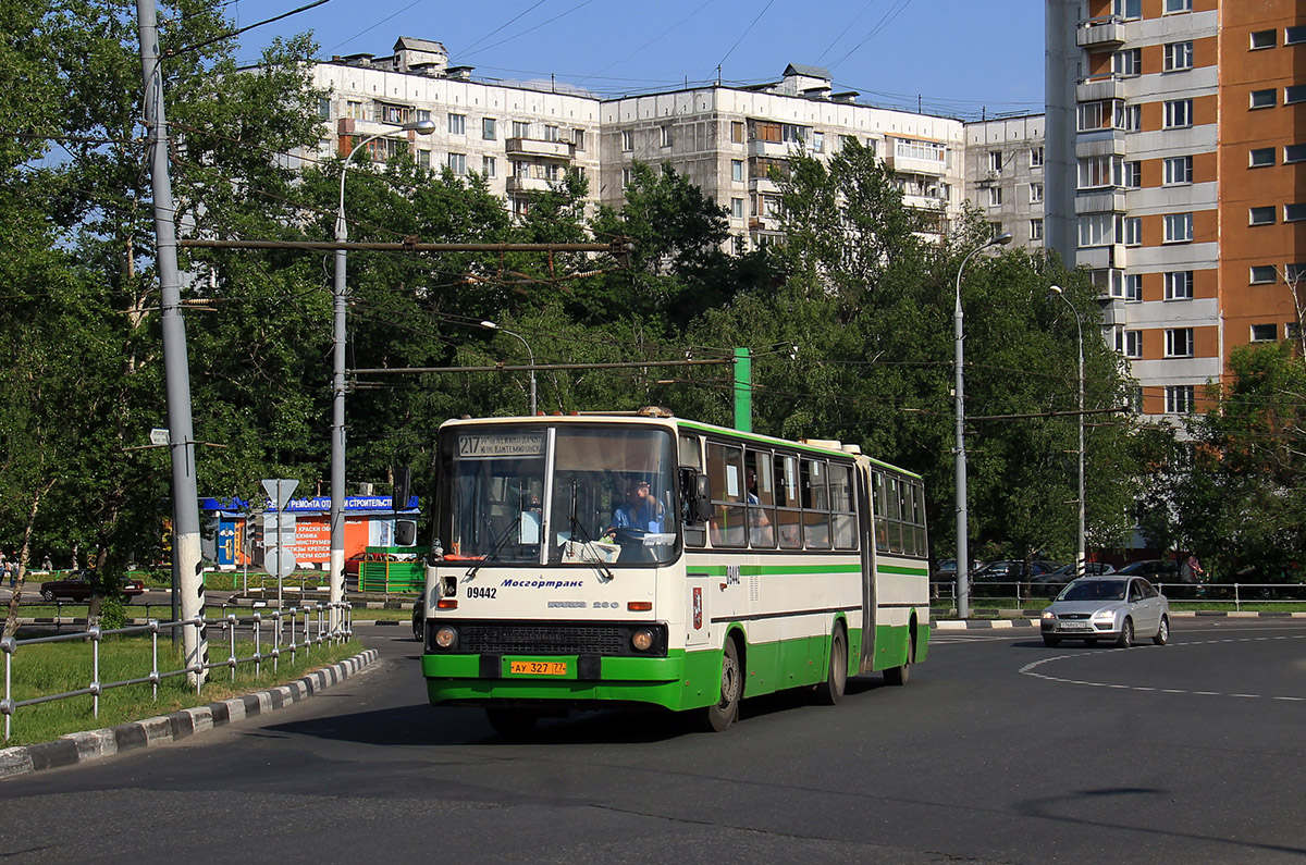 Moscow, Ikarus 280.33M № 09442