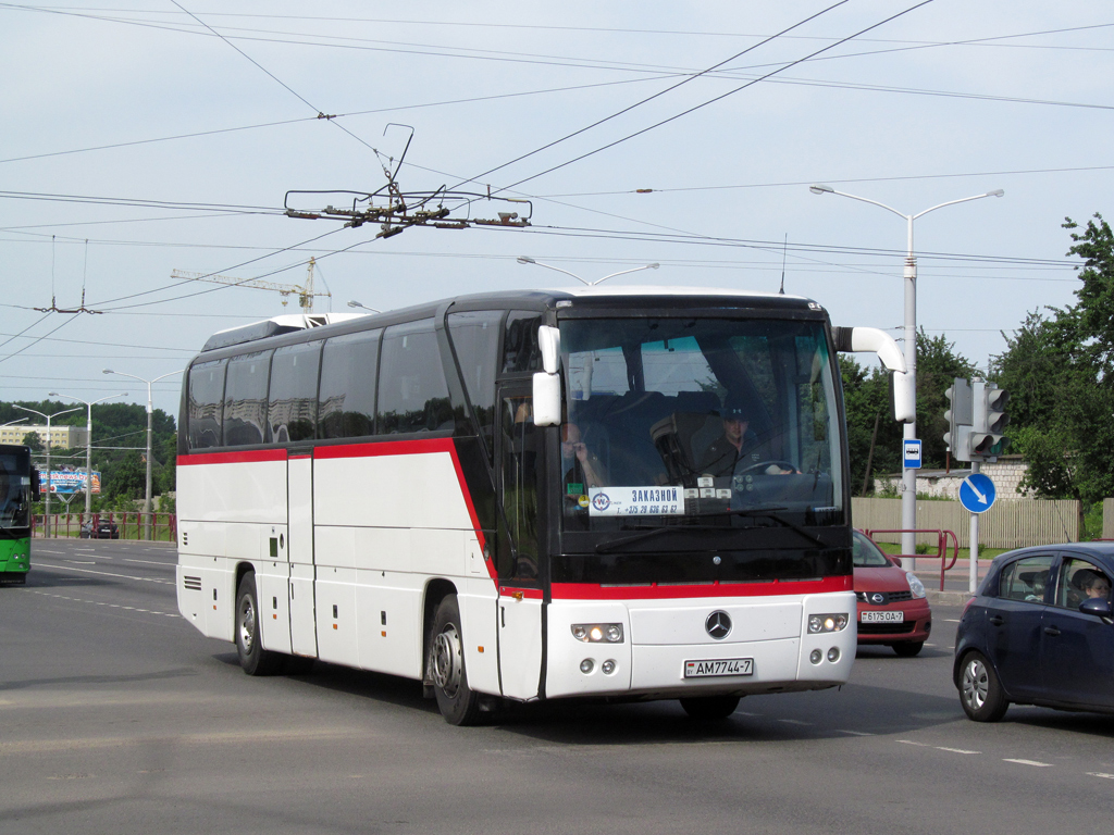 Minsk, Mercedes-Benz O403-15RHD (Türk) Nr. АМ 7744-7