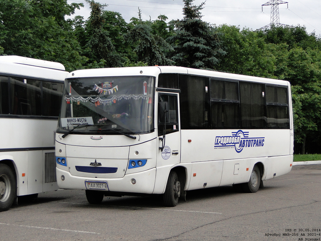 Mosty, MAZ-256.*** # 21962