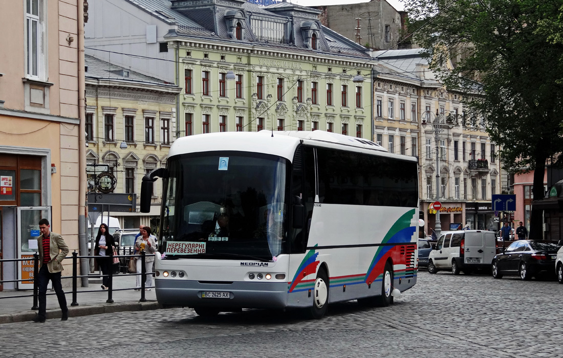 Lviv, Neoplan N316SHD Euroliner č. ВС 2625 АХ