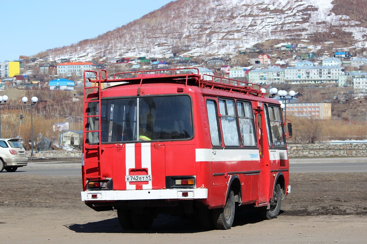 Petropavlovsk-Kamchatskiy, PAZ-3205* nr. К 742 ЕТ 41