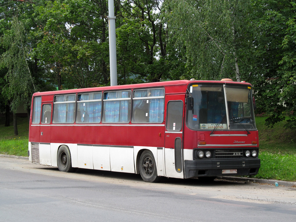 Minsk, Ikarus 256.** # КІ 9877