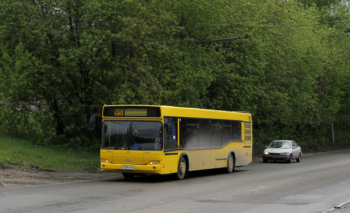 Новосибирск, МАЗ-103.469 № В 328 ОВ 54