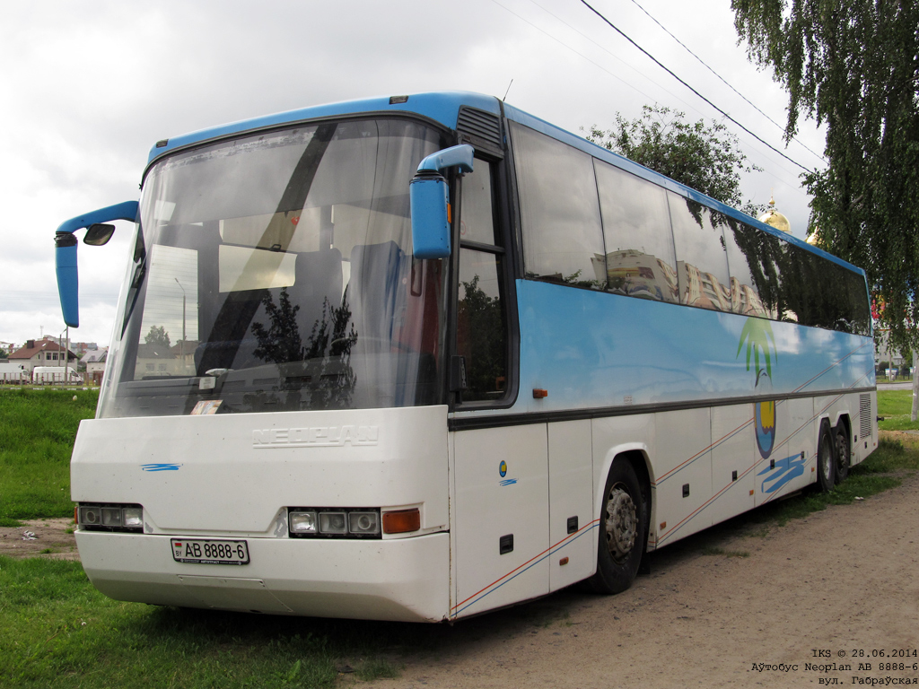 Mogilev, Neoplan N318/3SHD Transliner # АВ 8888-6