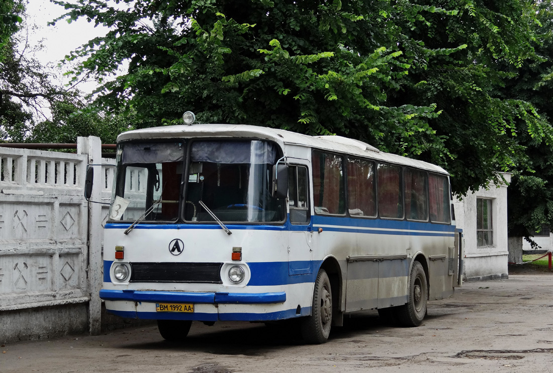 Chervonograd, LAZ-697Р # ВМ 1992 АА