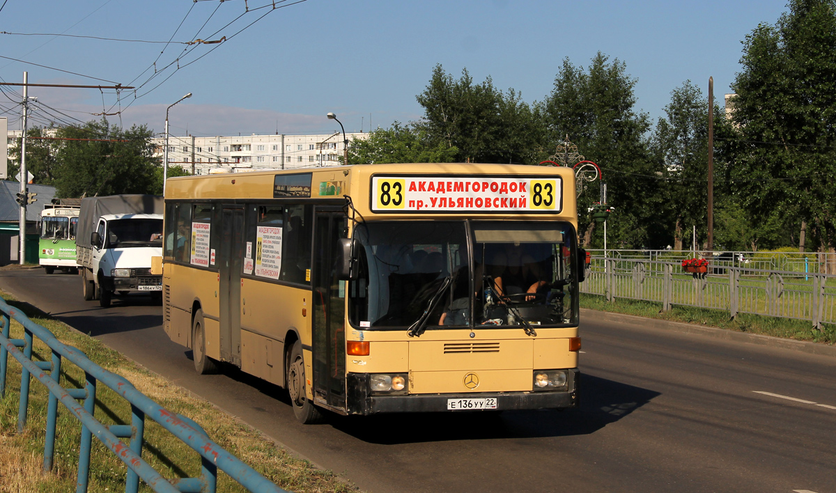 Krasnojarsk, Mercedes-Benz O405N # Е 136 УУ 22