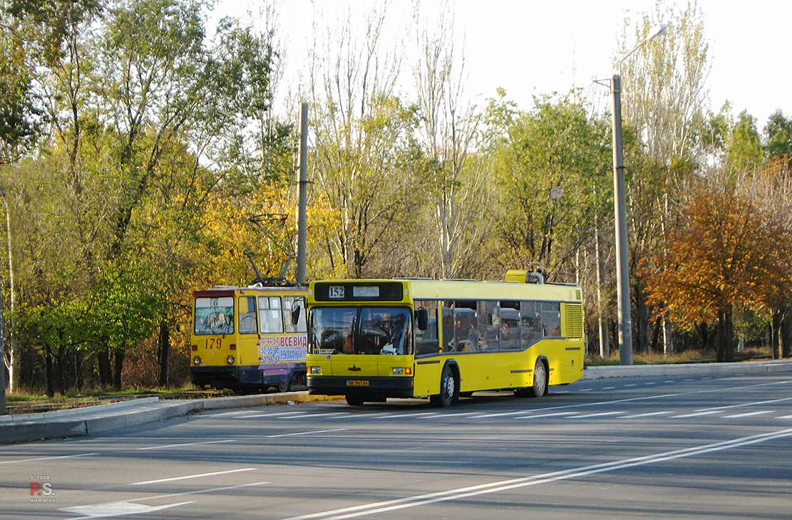 Lugansk, MAZ-103.076 # ВВ 2961 АА