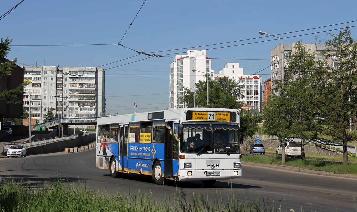 Krasnoyarsk, MAN SL202 # Е 122 ЕХ 124