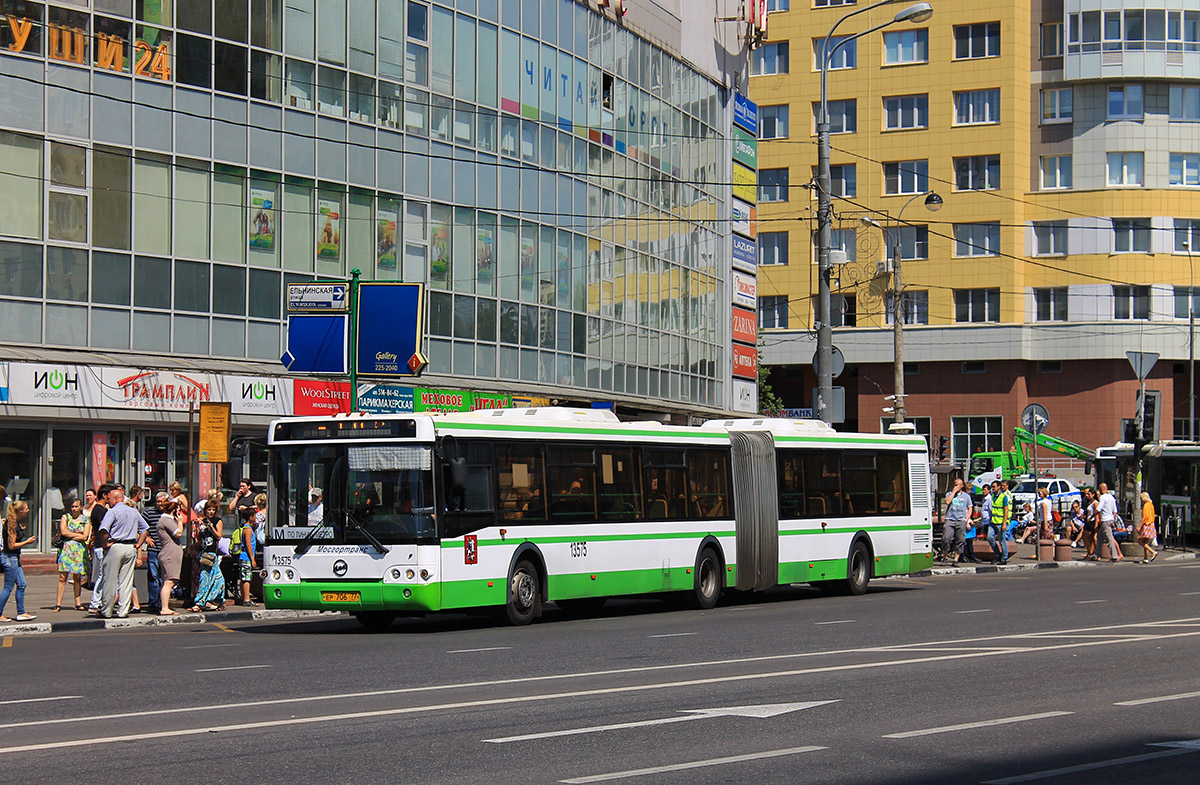 Moscow, LiAZ-6213.21 nr. 13575