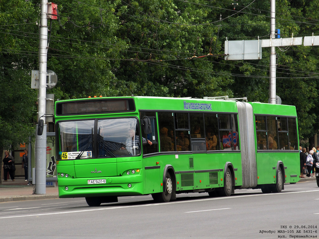 Mogilev, МАЗ-105.465 č. 1127