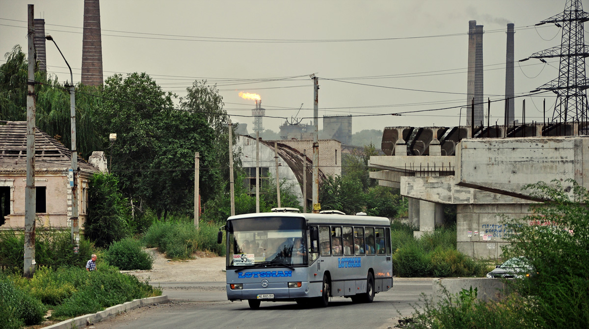 Dnipro, Mercedes-Benz O345 Ü # АЕ 8005 ВХ