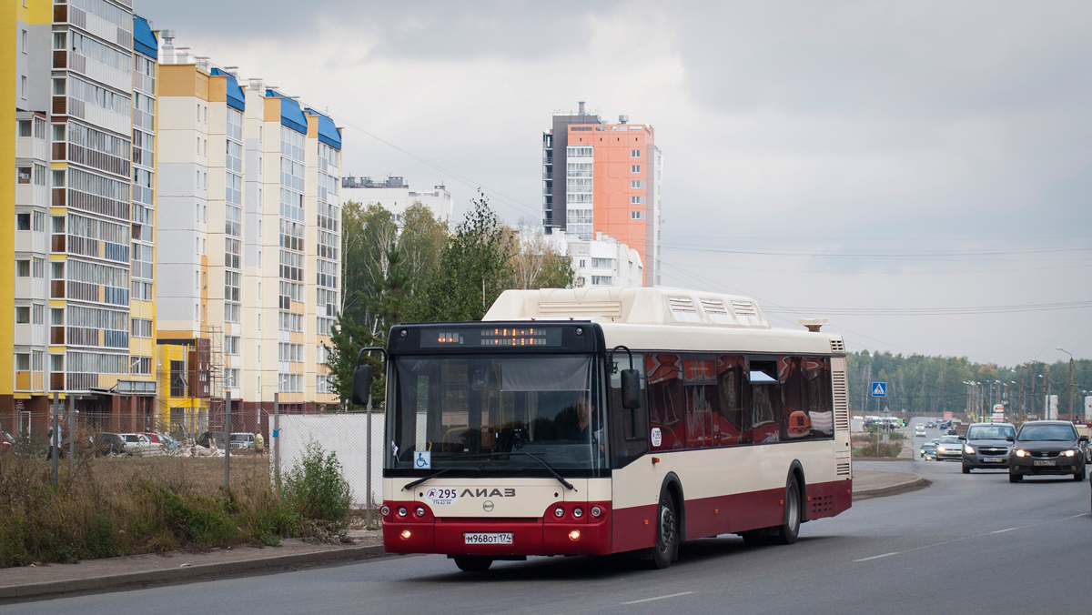 Chelyabinsk, LiAZ-5292.71 # 295