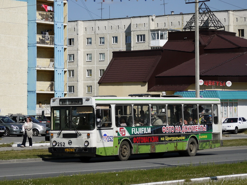 Нефтеюганск, LiAZ-5256.00 # 252