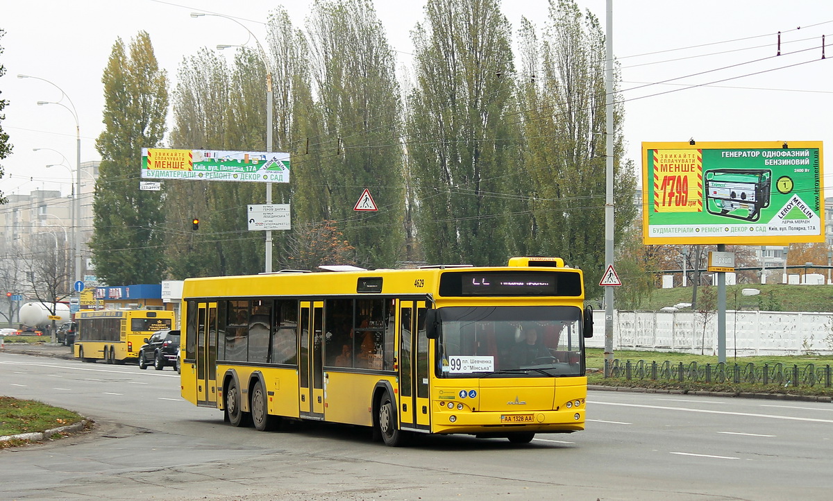 Kyjev, MAZ-107.467 č. 4629