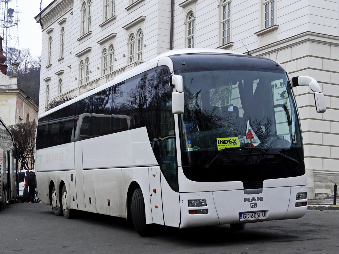 Gdańsk, MAN R08 Lion's Top Coach RHC464 # GD 605FU