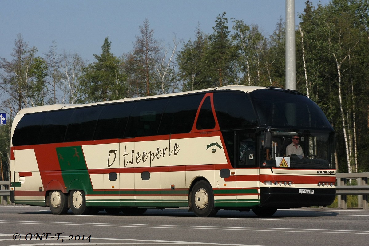 Moscow, Neoplan N516/3SHDL Starliner # С 117 ХК 199