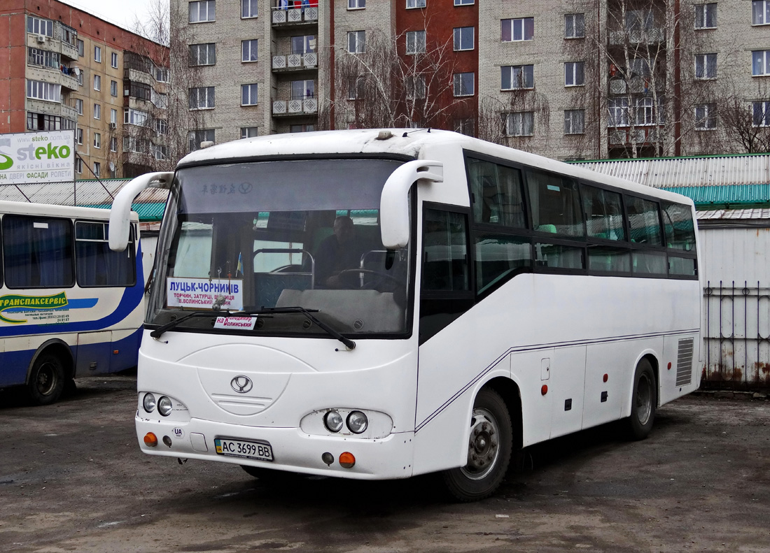 Volodymyr, YouYi ZGT6831DH №: АС 3699 ВВ