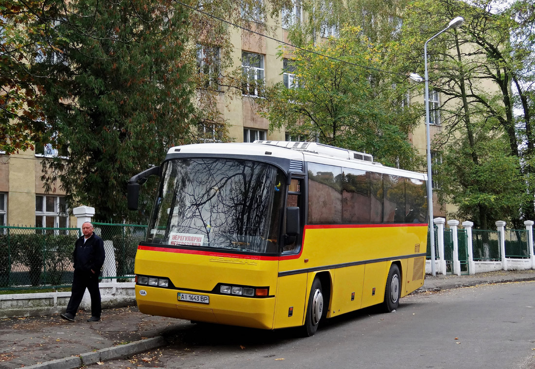 Pereyaslav, Neoplan N312K Transliner # АІ 1643 ВР