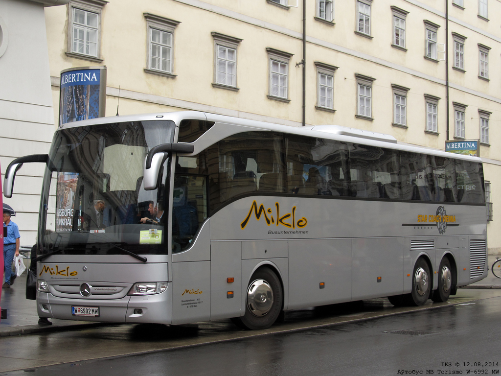 Wien, Mercedes-Benz Tourismo 16RHD-II M/3 No. W-6992 MW