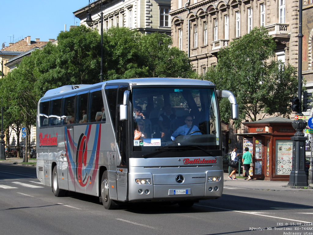 Treviso, Mercedes-Benz O350-15RHD Tourismo I # ES-744AK