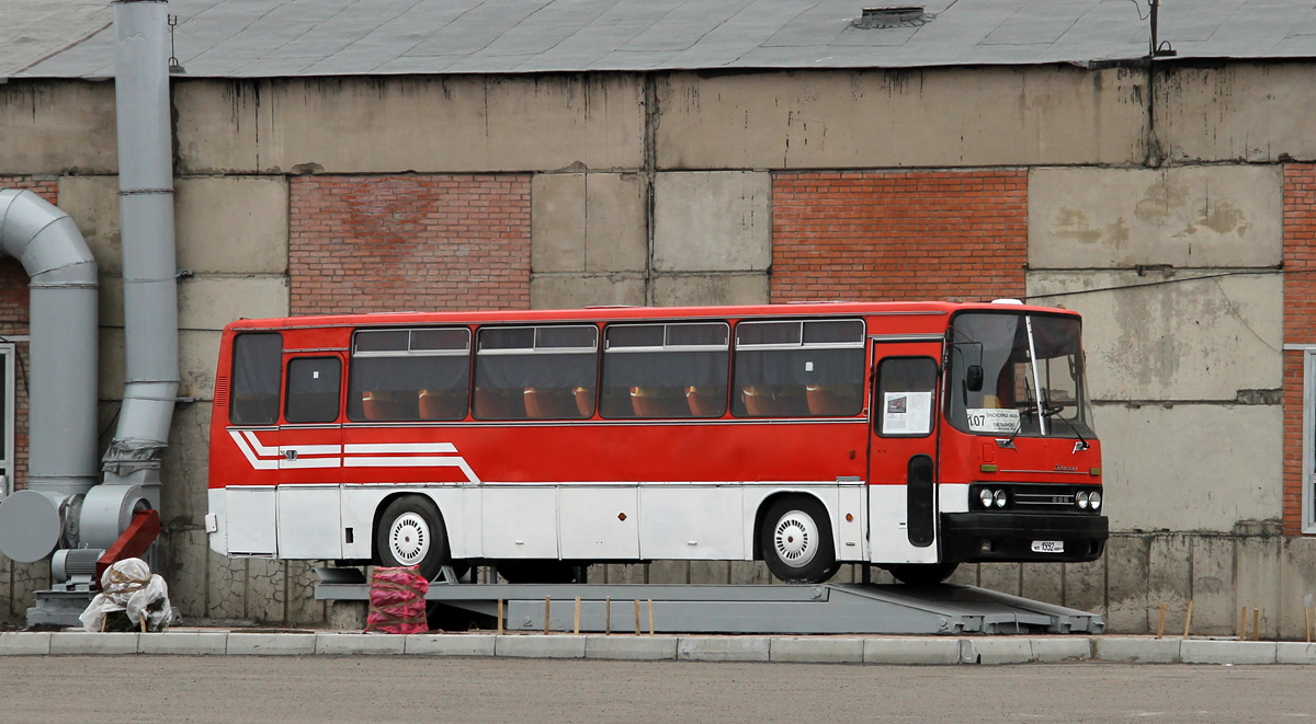 Krasnoyarsk, Ikarus 256.54 # АС 279 24; Автобусы-памятники