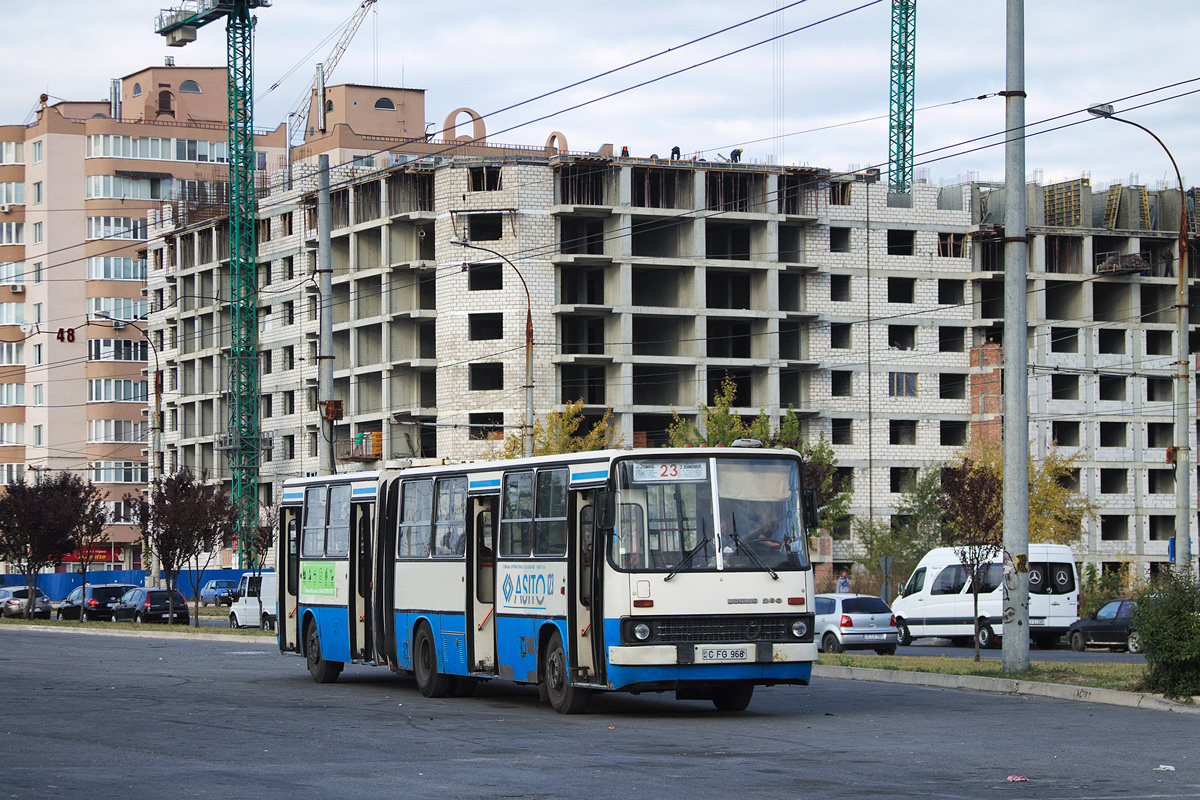 Chisinau, Ikarus 280.33O # 123