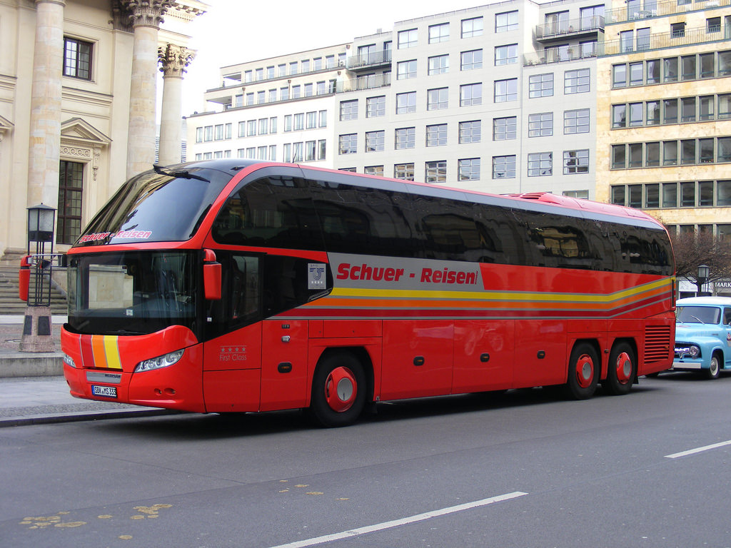 Bernburg, Neoplan N1217HDC Cityliner Nr. SBK-MS 333