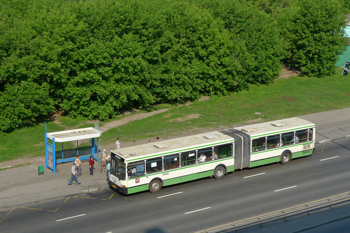 Moscow, Ikarus 435.17A # 05345