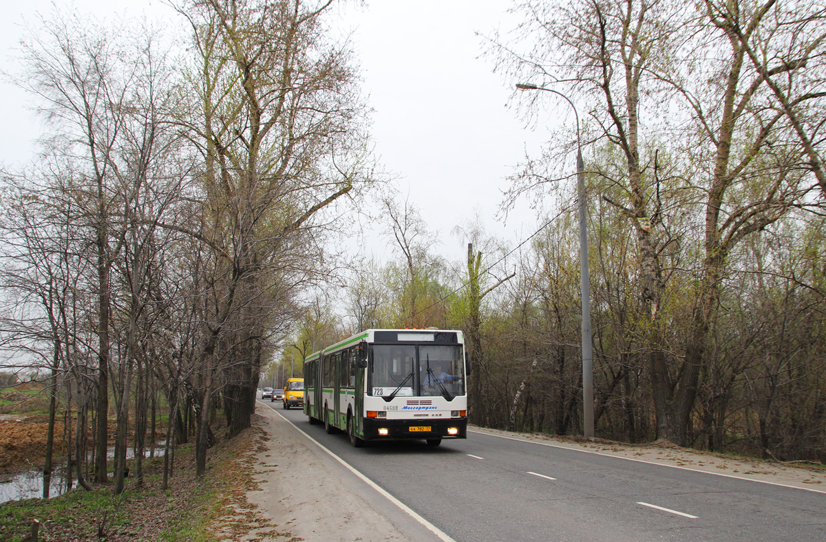 Moscow, Ikarus 435.17A # 04608