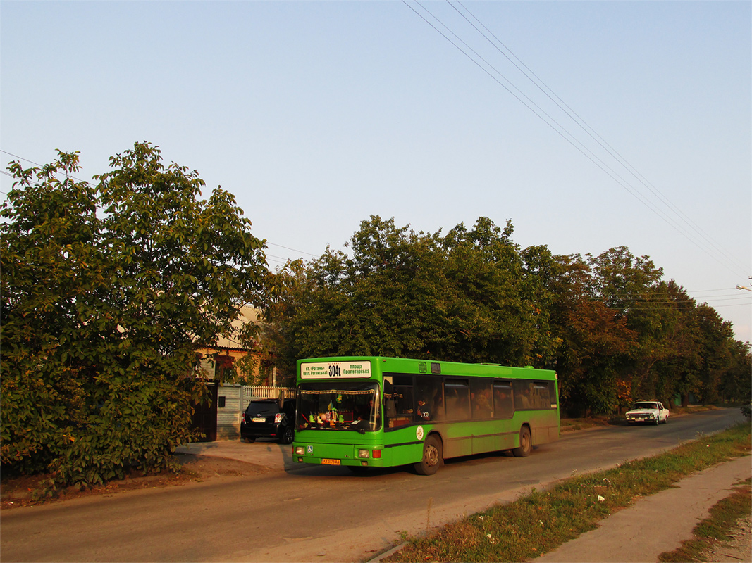 Kharkiv, Gräf & Stift NL202 # 817