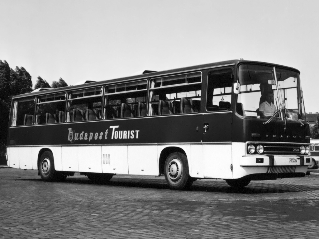 Macaristan, other, Ikarus 250.** No. GB-13-91
