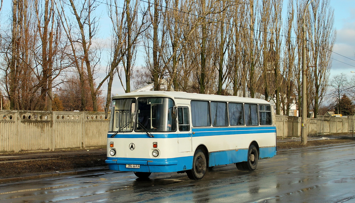Kiew, LAZ-695Н Nr. 086-66 КА