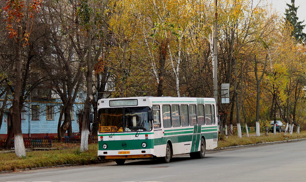 Novohrad-Volynskyi, LiAZ-5256.00 # АМ 1280 АА