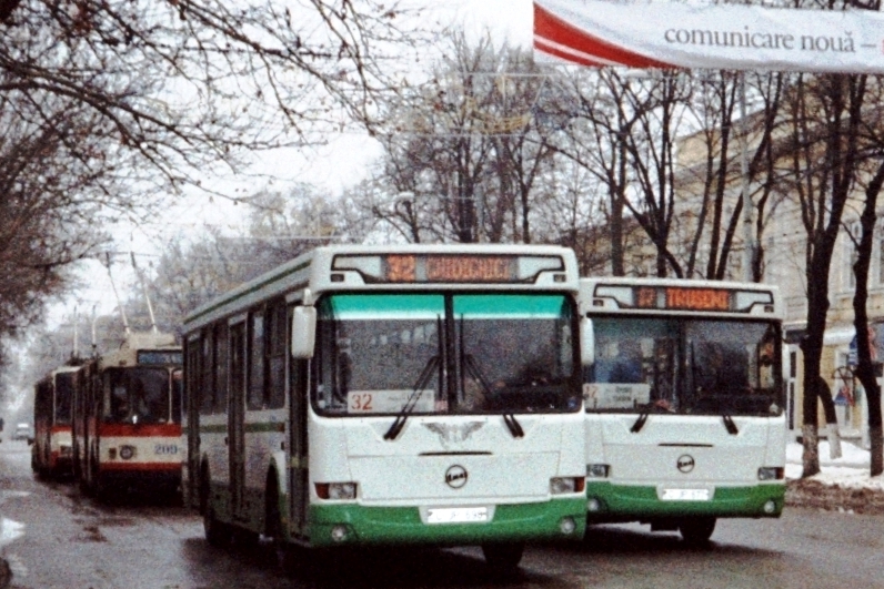 Chisinau, LiAZ-5256.25 č. 050