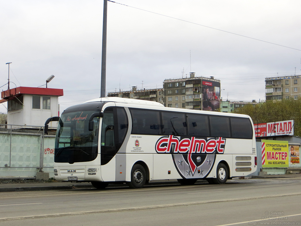 Chelyabinsk, MAN R07 Lion's Coach # А 702 АА 174