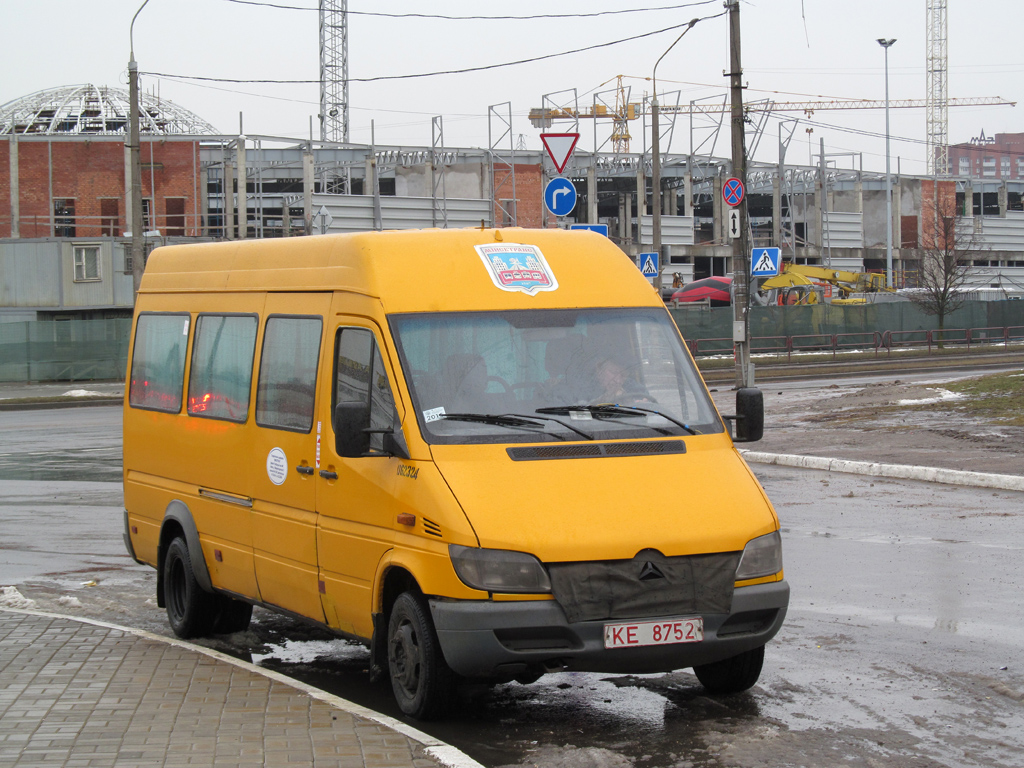 Minsk, Mercedes-Benz Sprinter 411CDI # 041210