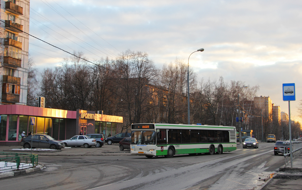 Moscow, MAZ-107.466 # 10182