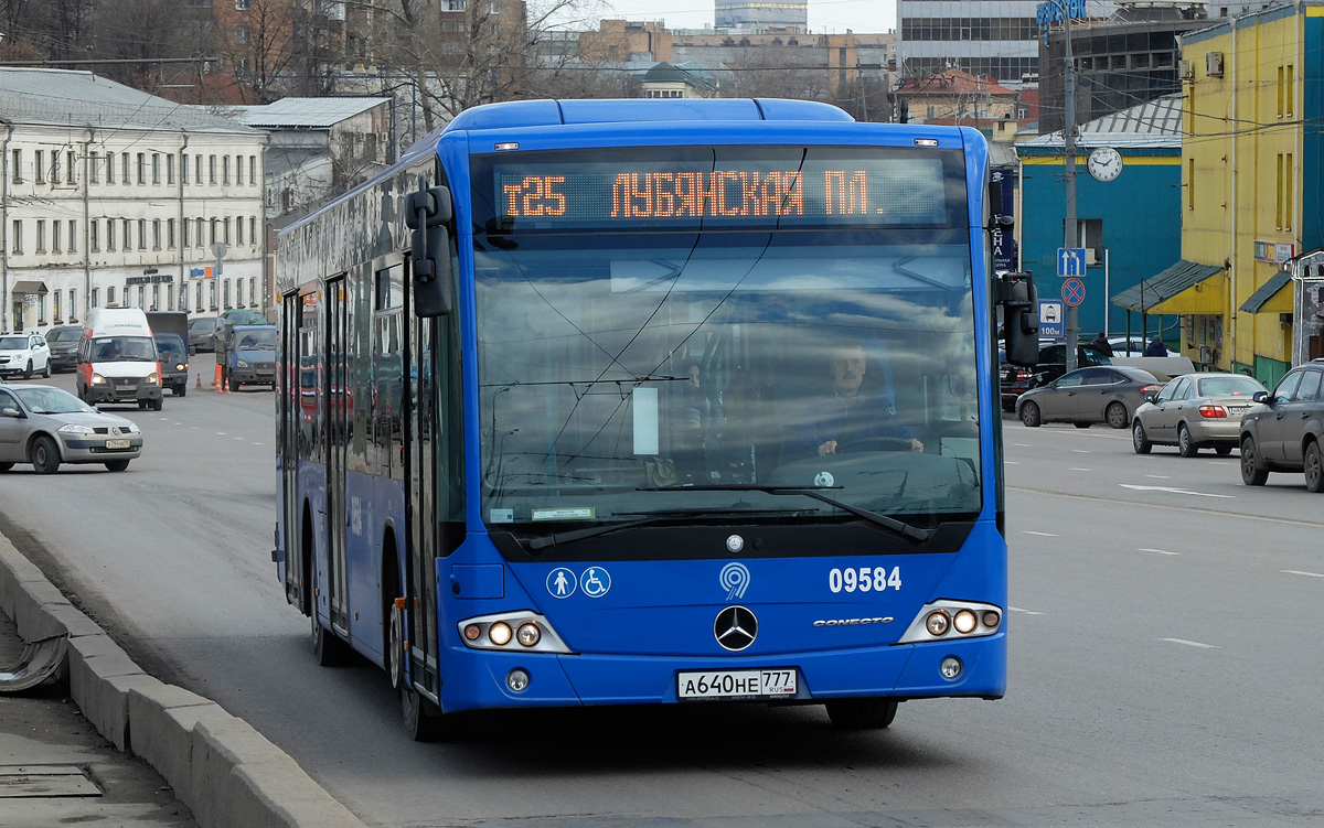Moscow, Mercedes-Benz Conecto II nr. 09584
