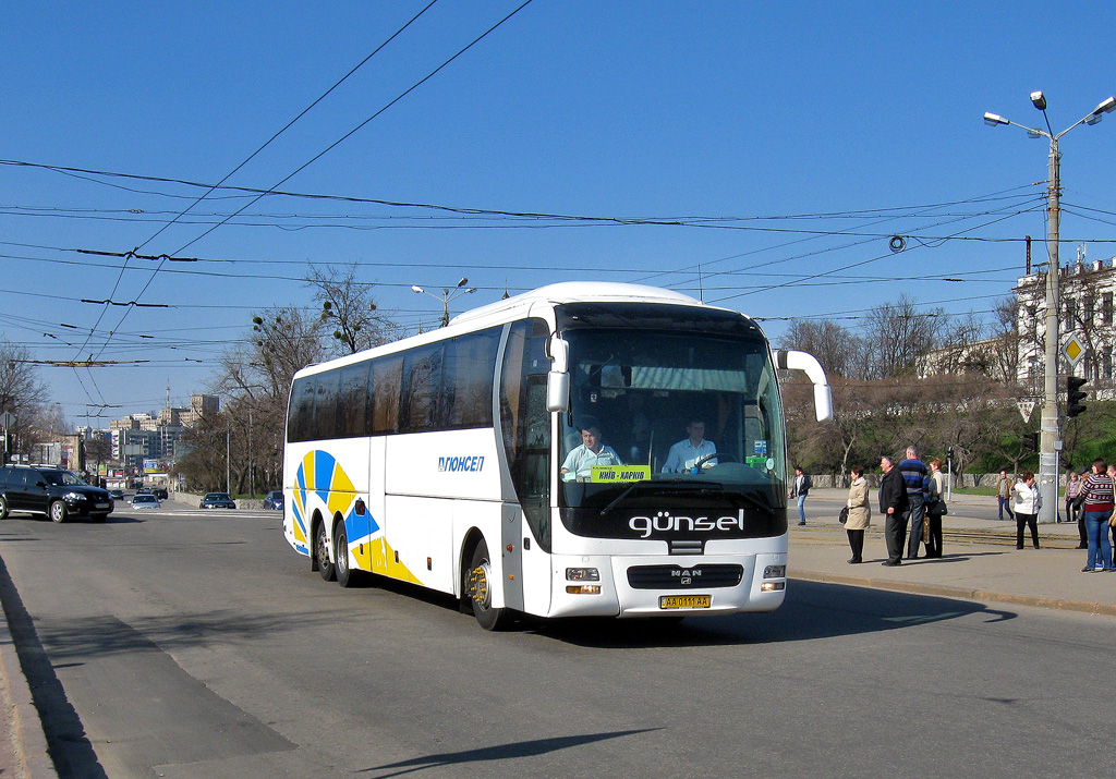 Kyiv, MAN R08 Lion's Top Coach Mega F # АА 0111 АА