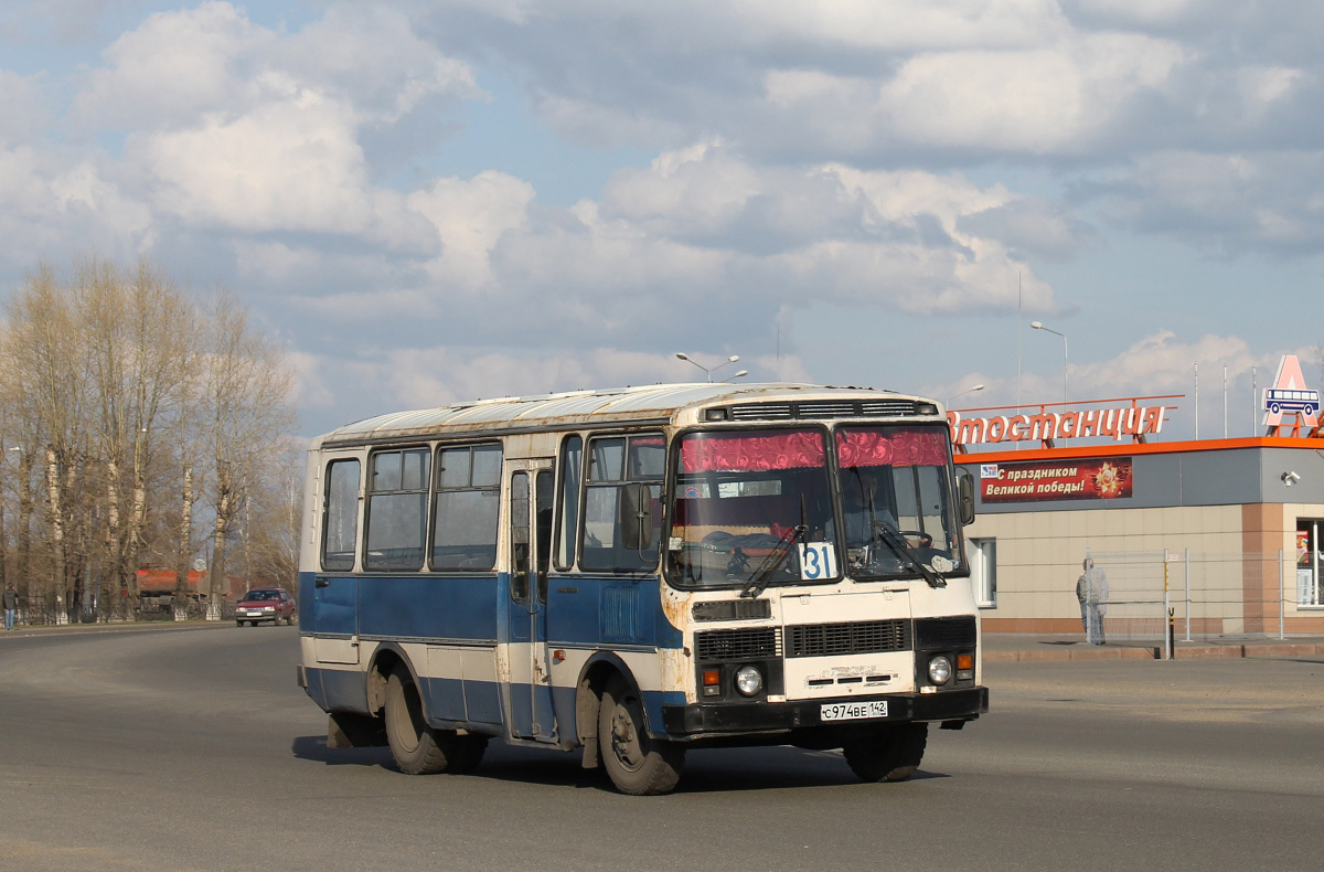 Anzhero-Sudzhensk, PAZ-3205 # С 974 ВЕ 142