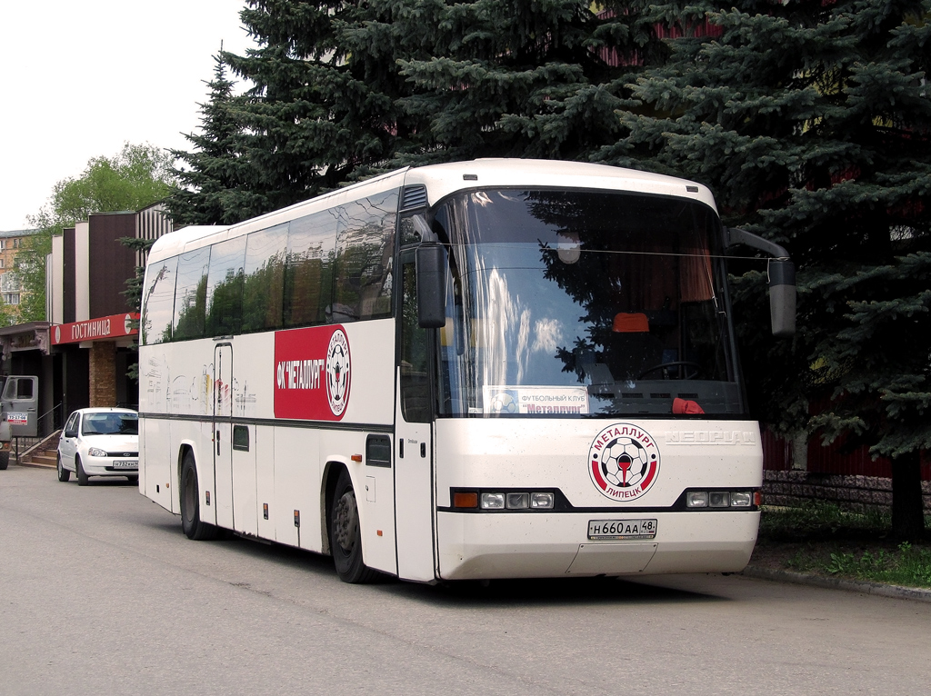 Lipetsk, Neoplan N316SHD Transliner # Н 660 АА 48