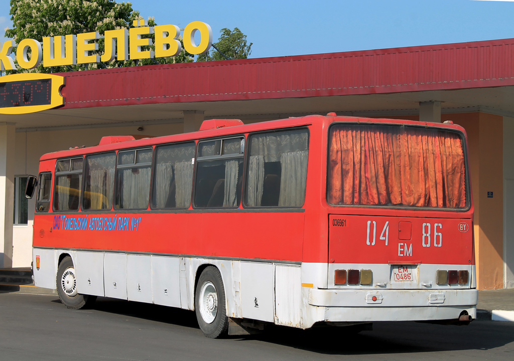 Uvarovichi, Ikarus 250.** # 036961