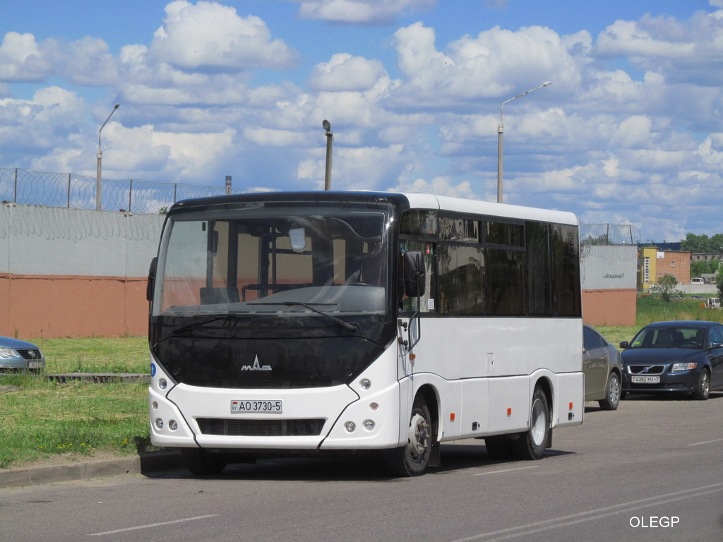 Дзержинск, МАЗ-241.*** № АО 3730-5