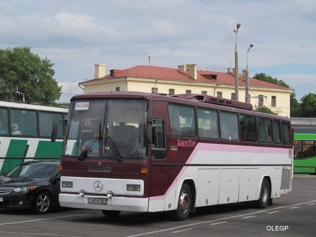 Minsk, Otomarsan Mercedes-Benz O303 Nr. АВ 6733-7
