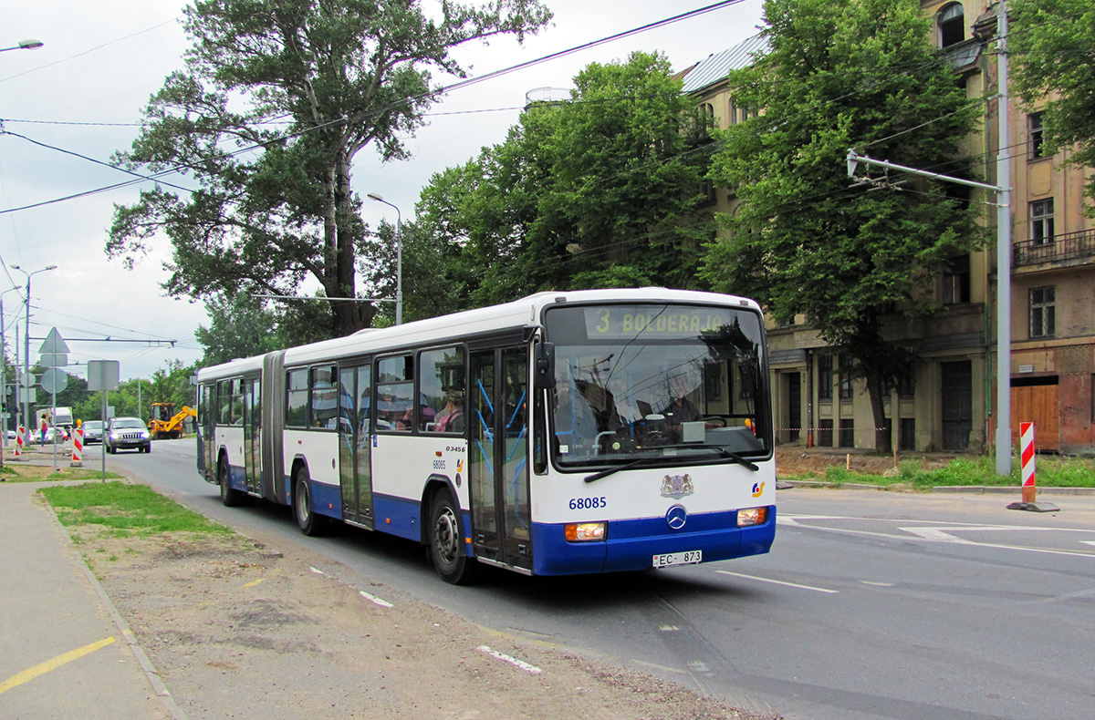 Riga, Mercedes-Benz O345 G No. 68085
