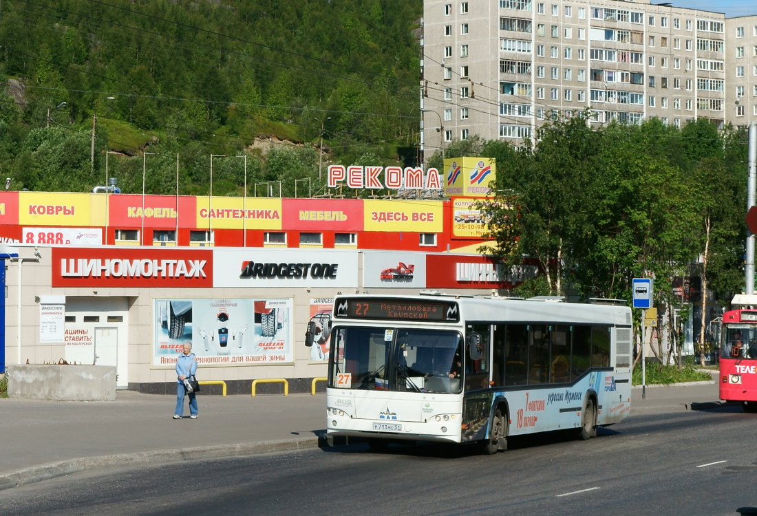 Мурманск, МАЗ-103.485 № Р 713 МС 51